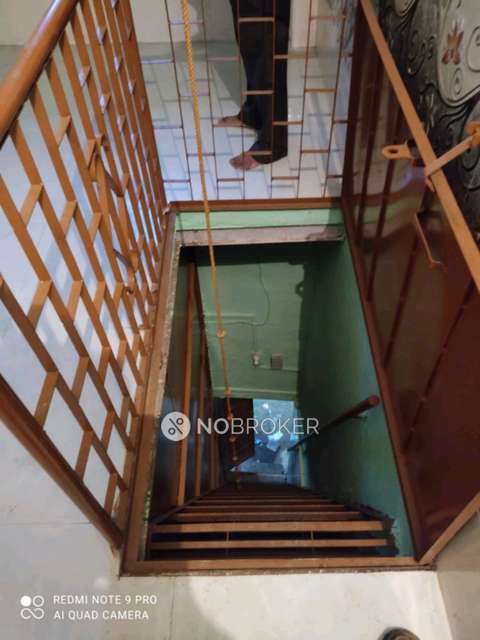 1 RK House For Sale  In Malad West