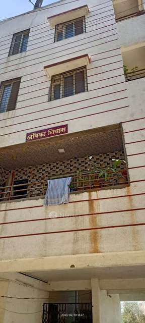 4+ BHK Flat In Ambika Niwas For Sale  In Mahalunge