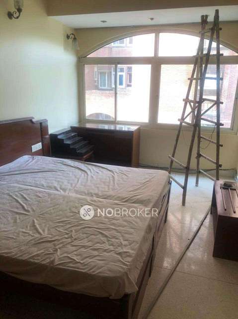 3 BHK Flat In Ifs Apartments For Sale  In Mayur Vihar