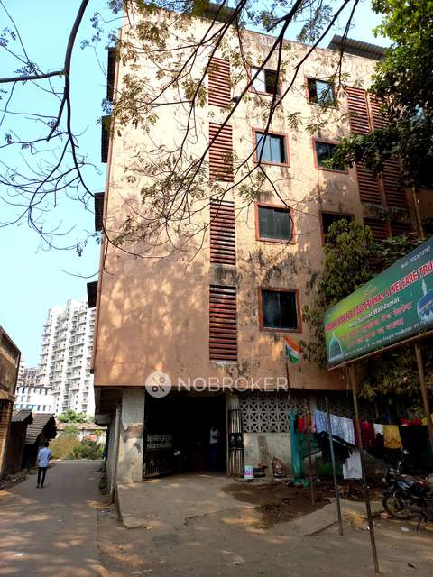 1 BHK Flat In Green View Building For Sale  In Kharghar