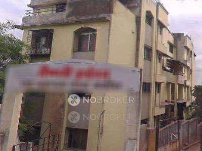 Shared Room for Female In 1 RK  In Vaishanavi Complex In Karve Nagar
