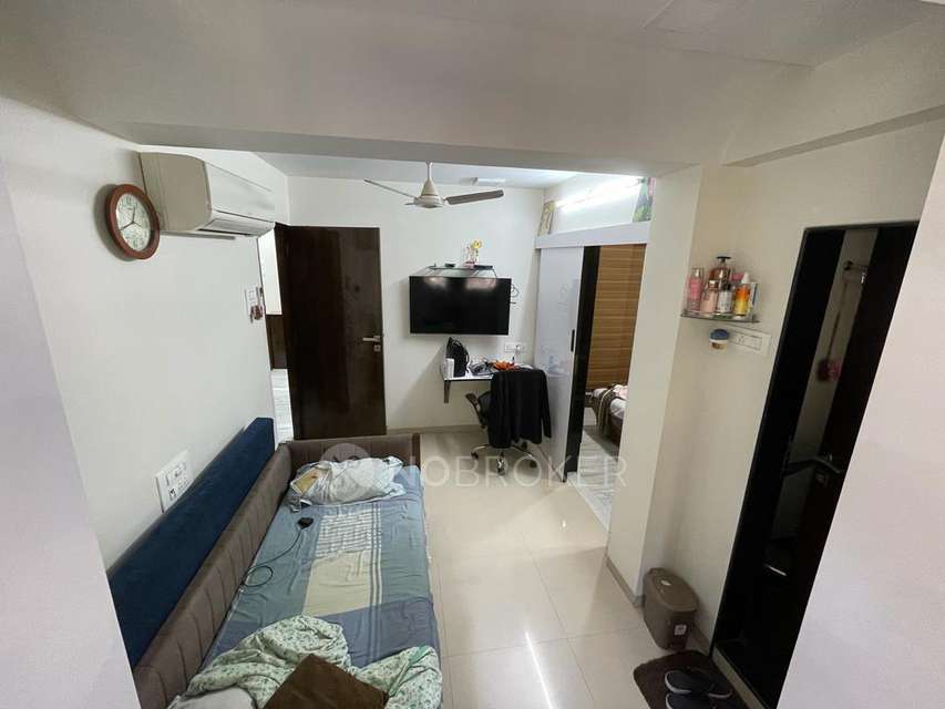 3 BHK Flat In Siddhideep Co Op Hsg Society For Sale  In Ville Parle East