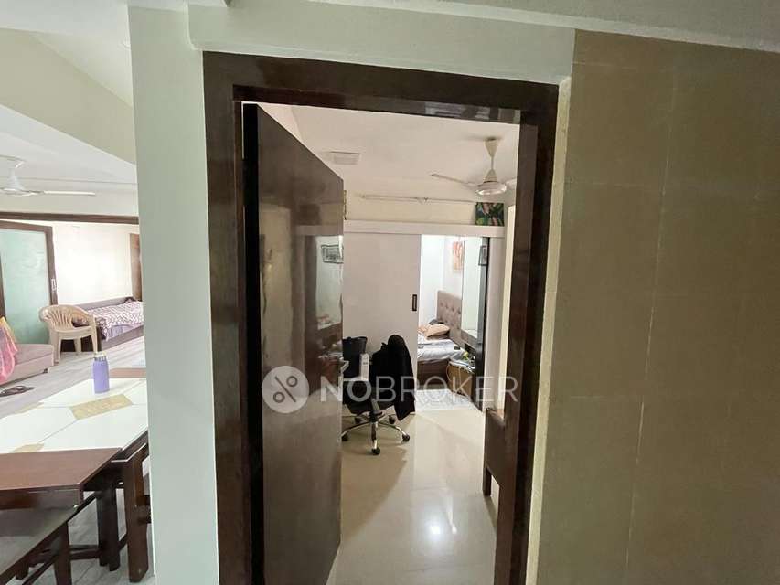 3 BHK Flat In Siddhideep Co Op Hsg Society For Sale  In Ville Parle East