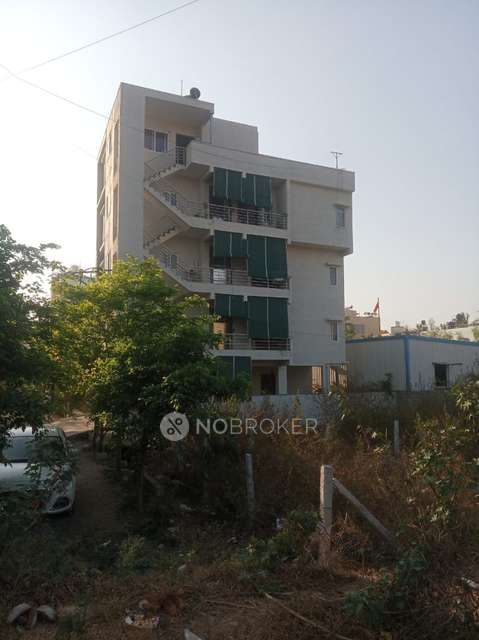 4+ BHK Flat For Sale  In Mallathahalli