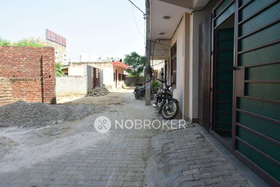 4+ BHK House For Sale  In Palam Vihar Extension