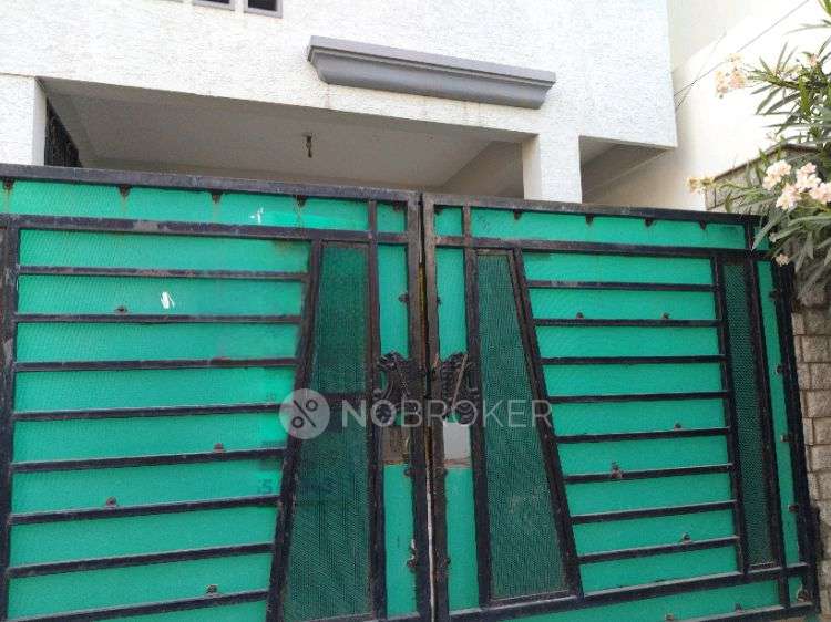 2 BHK House for Rent  In Madeenaguda