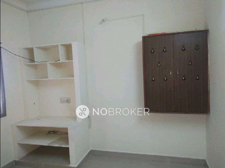 2 BHK Flat In Geetha Apartments For Sale  In Veppampattu