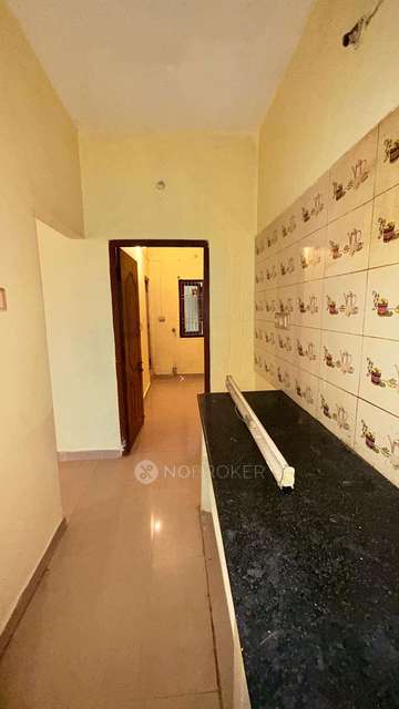 2 BHK Flat In Geetha Apartments For Sale  In Veppampattu