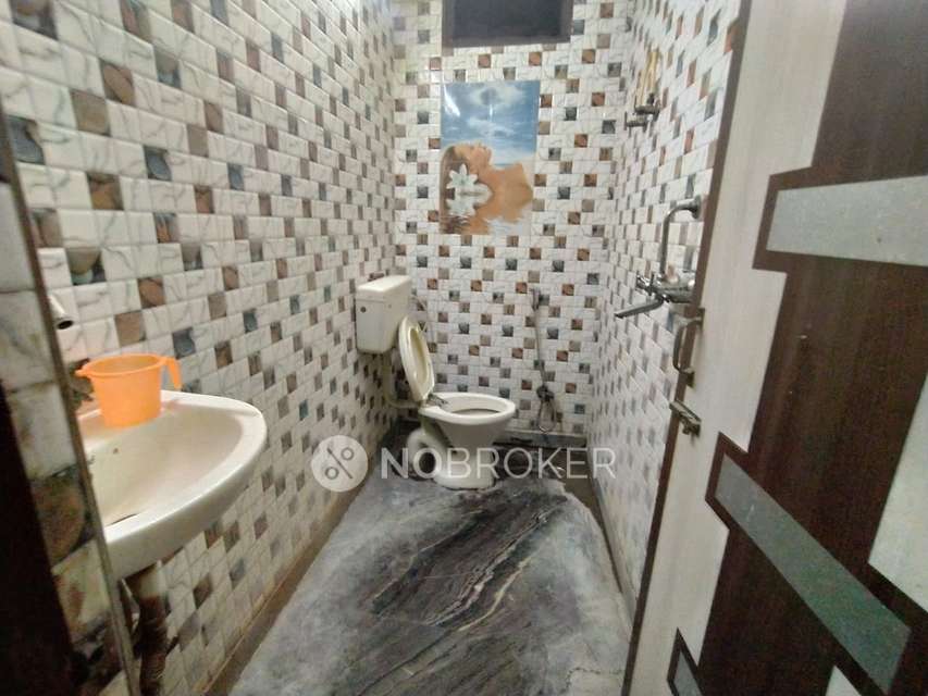 3 BHK Flat In Apartment  For Sale  In Laxmi Nagar