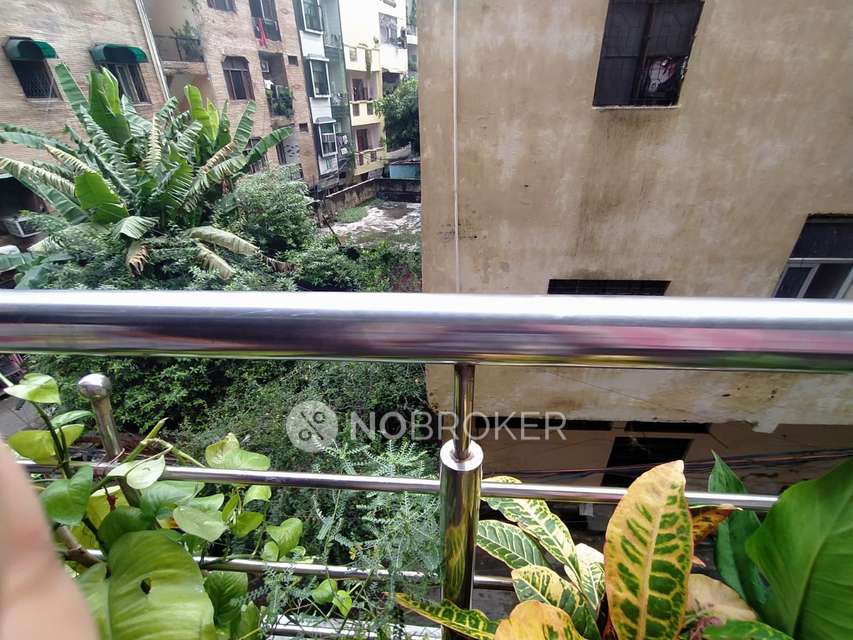 3 BHK Flat In Apartment  For Sale  In Laxmi Nagar