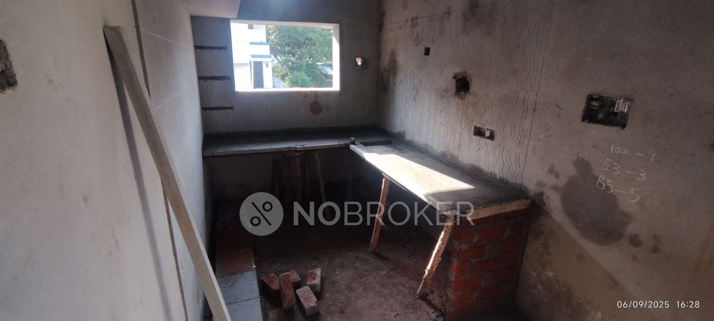 3 BHK House For Sale  In Manimangalam