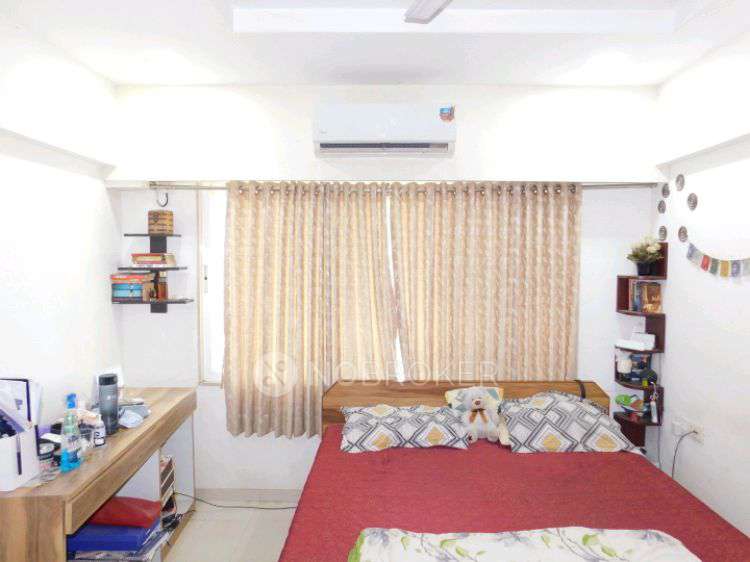 2 BHK Flat In Dlh Udaka Heights For Sale  In Goregaon West