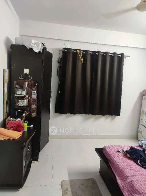 2 BHK Flat In S S Sapphire For Sale  In Kaikondrahalli