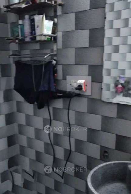 2 BHK Flat For Sale  In Yojna Vihar, Anand Vihar