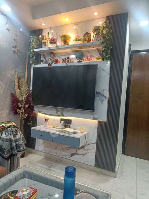 2 BHK Flat For Sale  In Paharganj