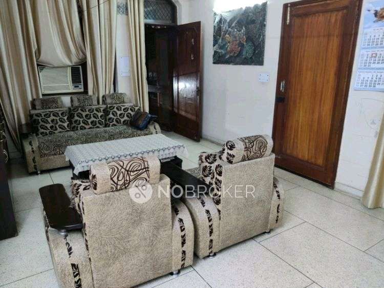 2 BHK Flat For Sale  In Arjun Nagar, Safdarjung Enclave