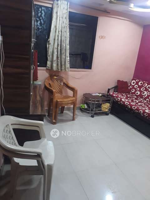 1 BHK Flat In Taj Building For Sale  In Thane West
