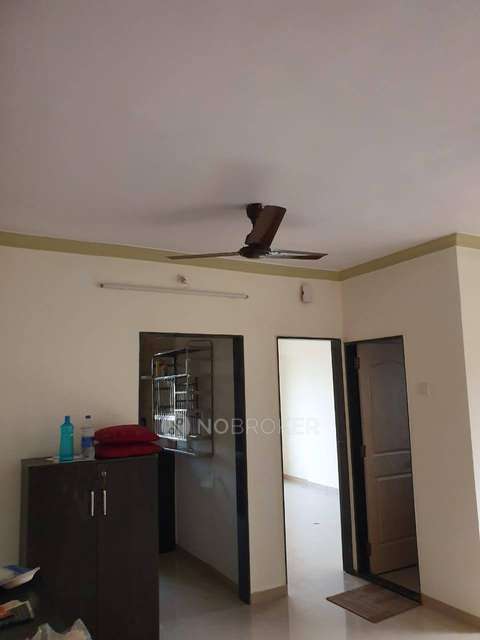 2 BHK Flat In Gokul Heights For Sale  In Kandivali West