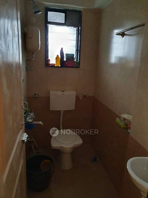 2 BHK Flat In Gokul Heights For Sale  In Kandivali West