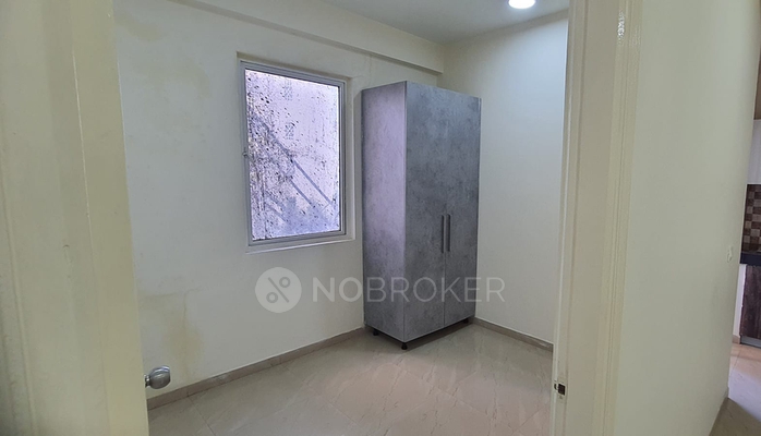 2 BHK Flat In Mahagun Mantra  For Sale  In Sector 10