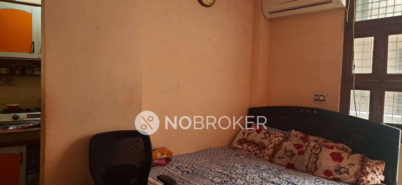 1 BHK Flat For Sale  In Krishna Nagar