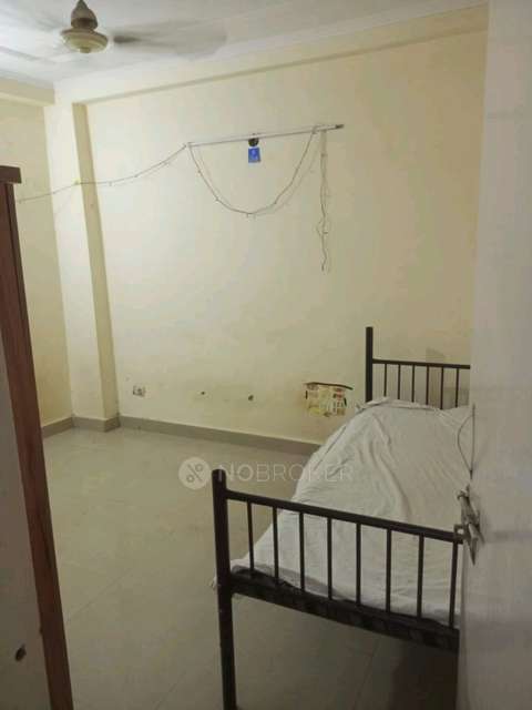 2 BHK Flat In Vaishno Apartment  for Rent  In 72, Pocket E, Bees Sutri Harijan Basti, Sainik Farm, New Delhi, Delhi 110068, India