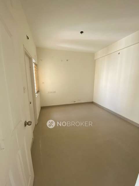 2 BHK Flat In Amarprakash Temple Wave For Sale  In Kundrathur