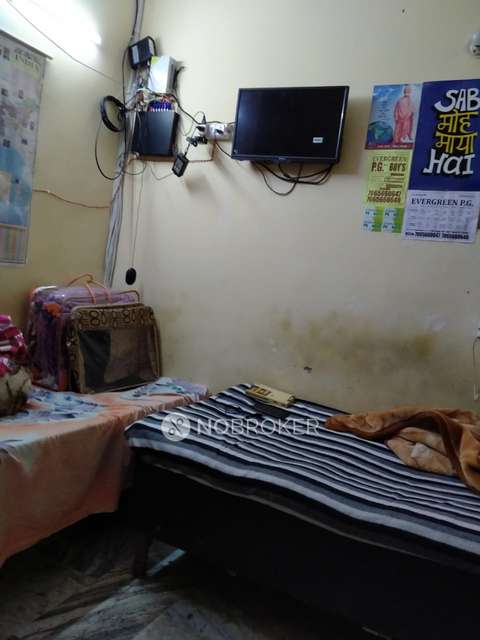 PG for Boys in Mukherjee Nagar