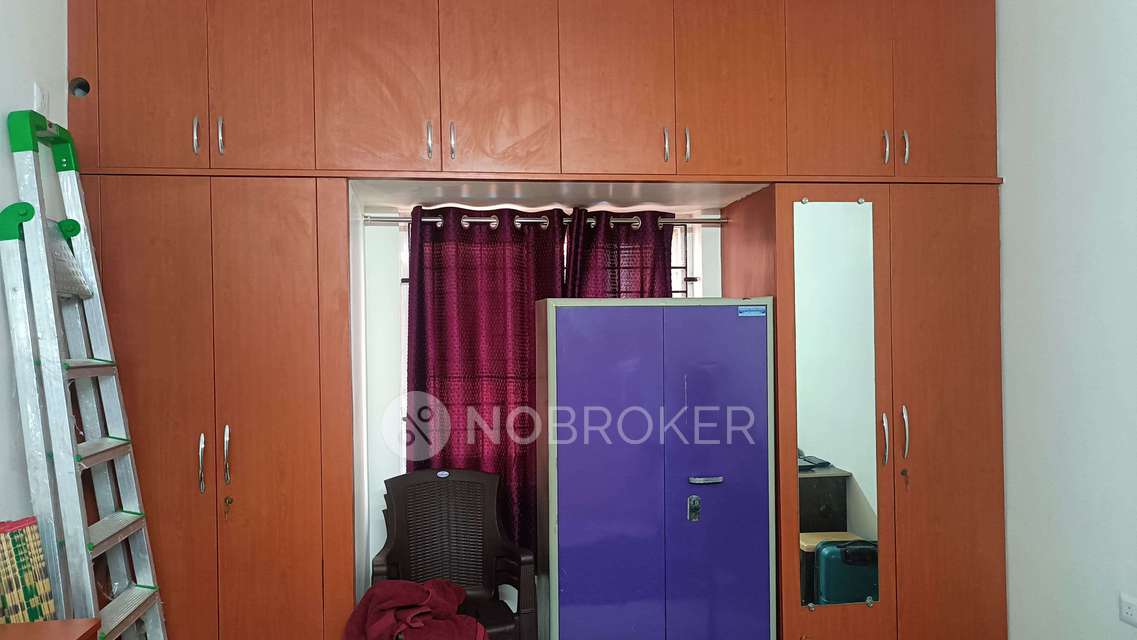 2 BHK Flat In Ssm Housing Complex For Sale  In Perungalathur