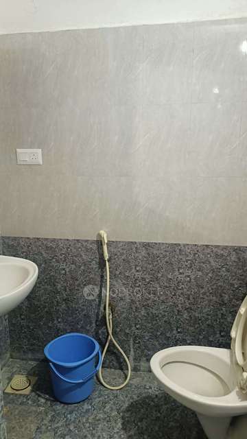 2 BHK Flat In Ssm Housing Complex For Sale  In Perungalathur