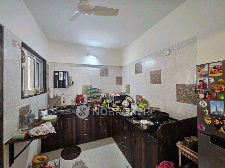 2 BHK Flat In Gkg Kingsway For Sale  In Ghorpadi