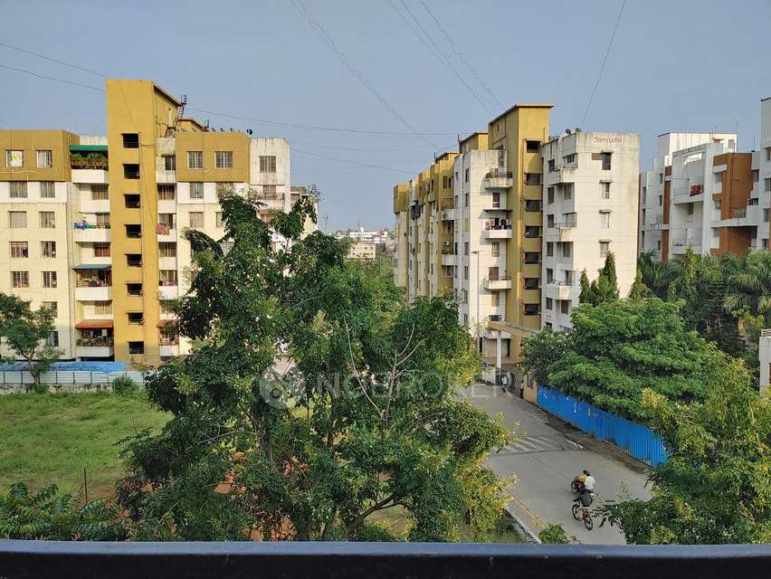 2 BHK Flat In Yash Ravi Park For Sale  In Hadapsar