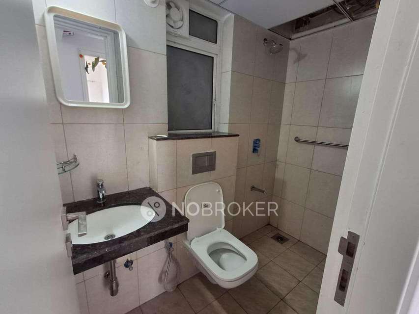 2 BHK Flat In Godrej Boulevard For Sale  In Manjri Khurd