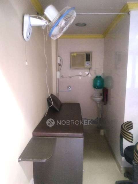 Shop in Byculla West, Mumbai for sale 