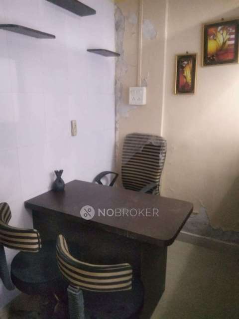 Shop in Byculla West, Mumbai for sale 