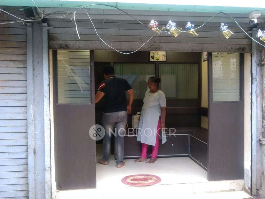 Shop in Byculla West, Mumbai for sale 