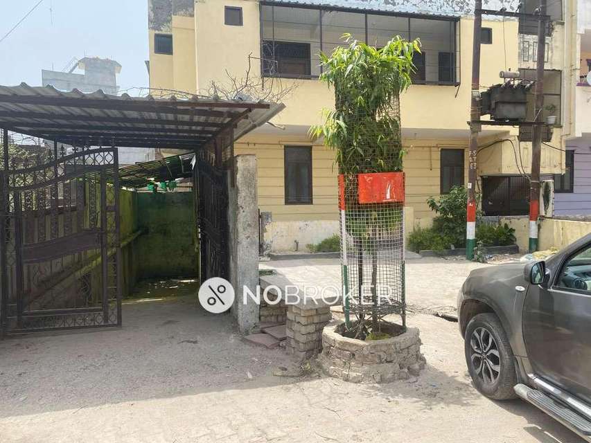 2 BHK Flat In Jagriti Lane Society For Sale  In Dlf Ankur Vihar