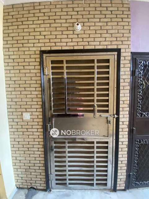 2 BHK Flat In Jagriti Lane Society For Sale  In Dlf Ankur Vihar