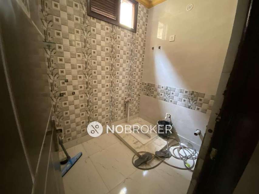 2 BHK Flat In Jagriti Lane Society For Sale  In Dlf Ankur Vihar