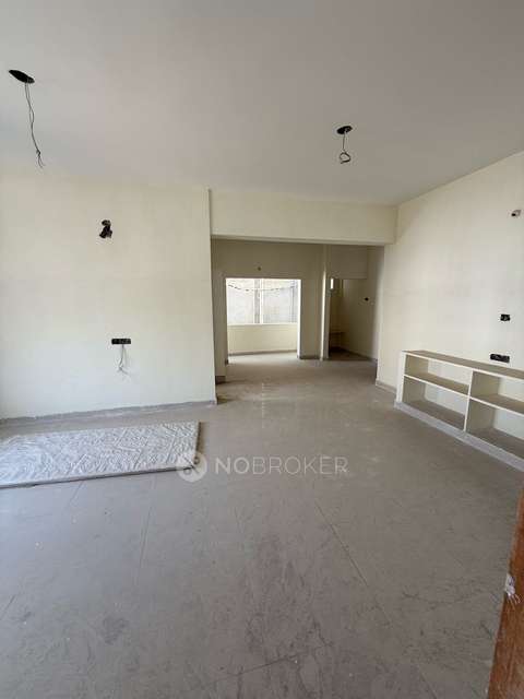 2 BHK Flat In Hill Space For Sale  In Mallampet