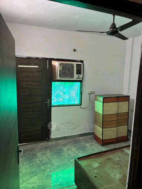 1 BHK House for Rent  In Chuna Mandi, Paharganj