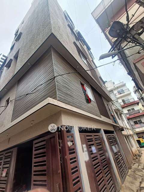 4+ BHK Flat For Sale  In Rt Nagar,