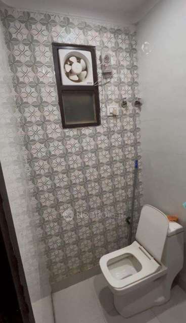 2 BHK Flat In Standalone Building	 For Sale  In Chander Vihar