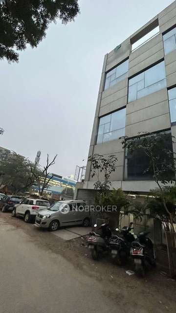 Office Space in Dwarka Sector-11 Metro Station, Delhi for sale 