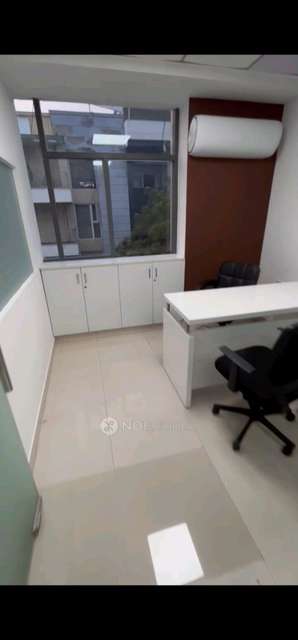 Office Space in Dwarka Sector-11 Metro Station, Delhi for sale 