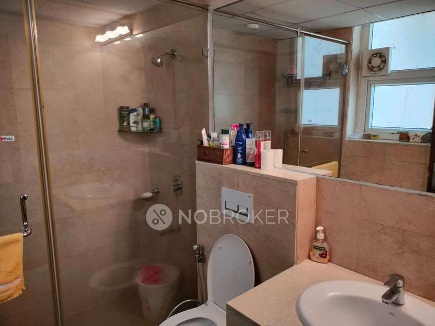 3 BHK Flat In Heritage One For Sale  In Golf Course Extension Road