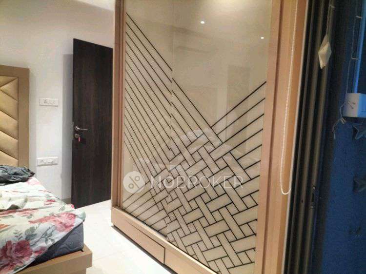 2 BHK Flat In Sapra Power Boulevard For Sale  In Mundhwa