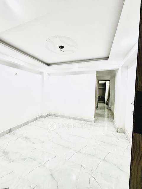 1 BHK Flat In Standalonebuilding For Sale  In Maidan Garhi, Chhatarpur