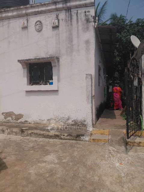 Plot For Sale  In Tellapur