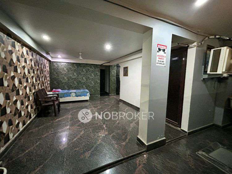 PG for Anyone in 268, Sector 42